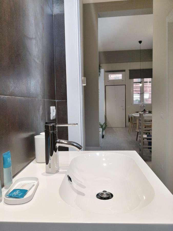Luxury Apartment Near Niguarda Graziano39 Milano Eksteriør bilde